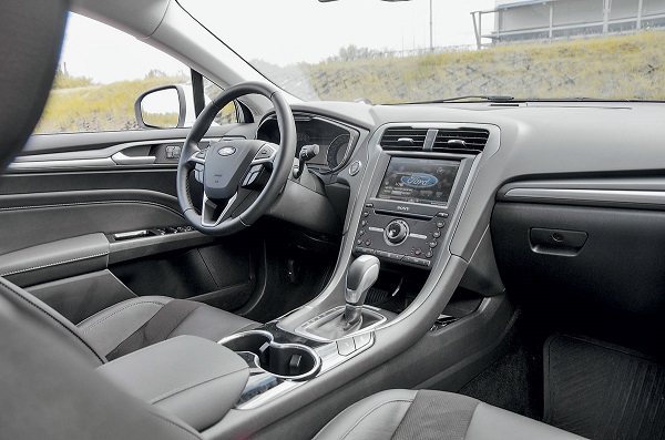 сиденья Ford Mondeo V